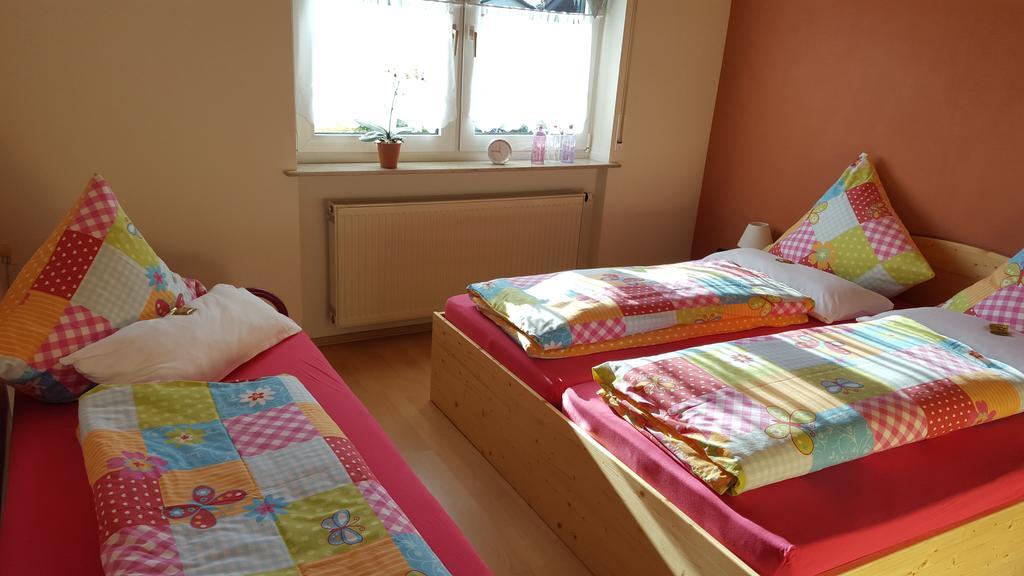 Ferienwohnung Weingut Leis Oestrich-Winkel Chambre photo